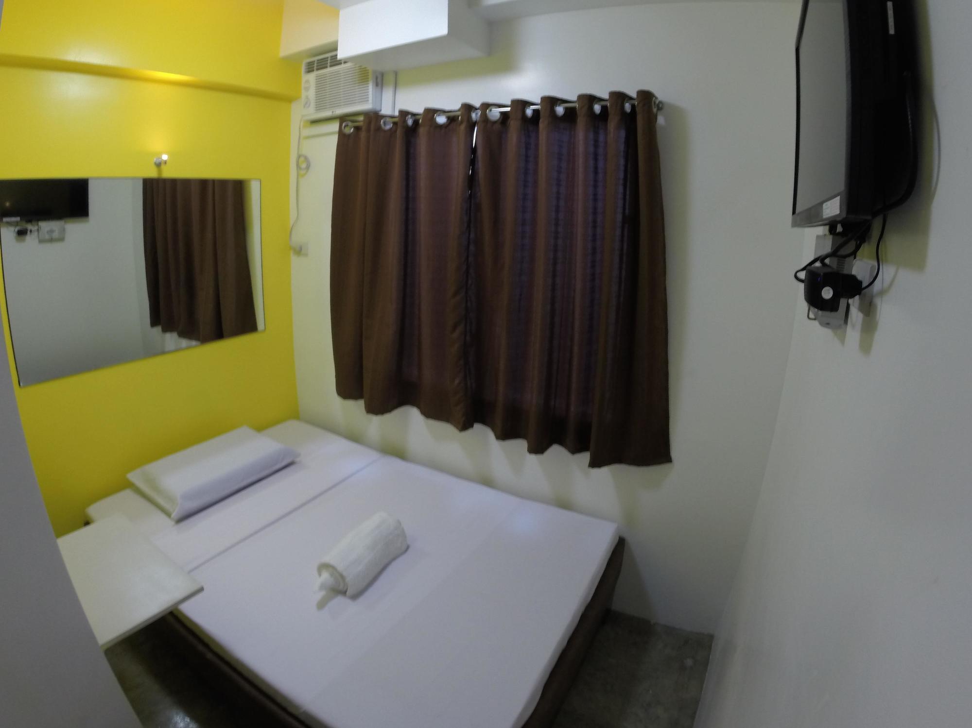 G-Galyx Inn Hotel Cagayan de Oro Esterno foto