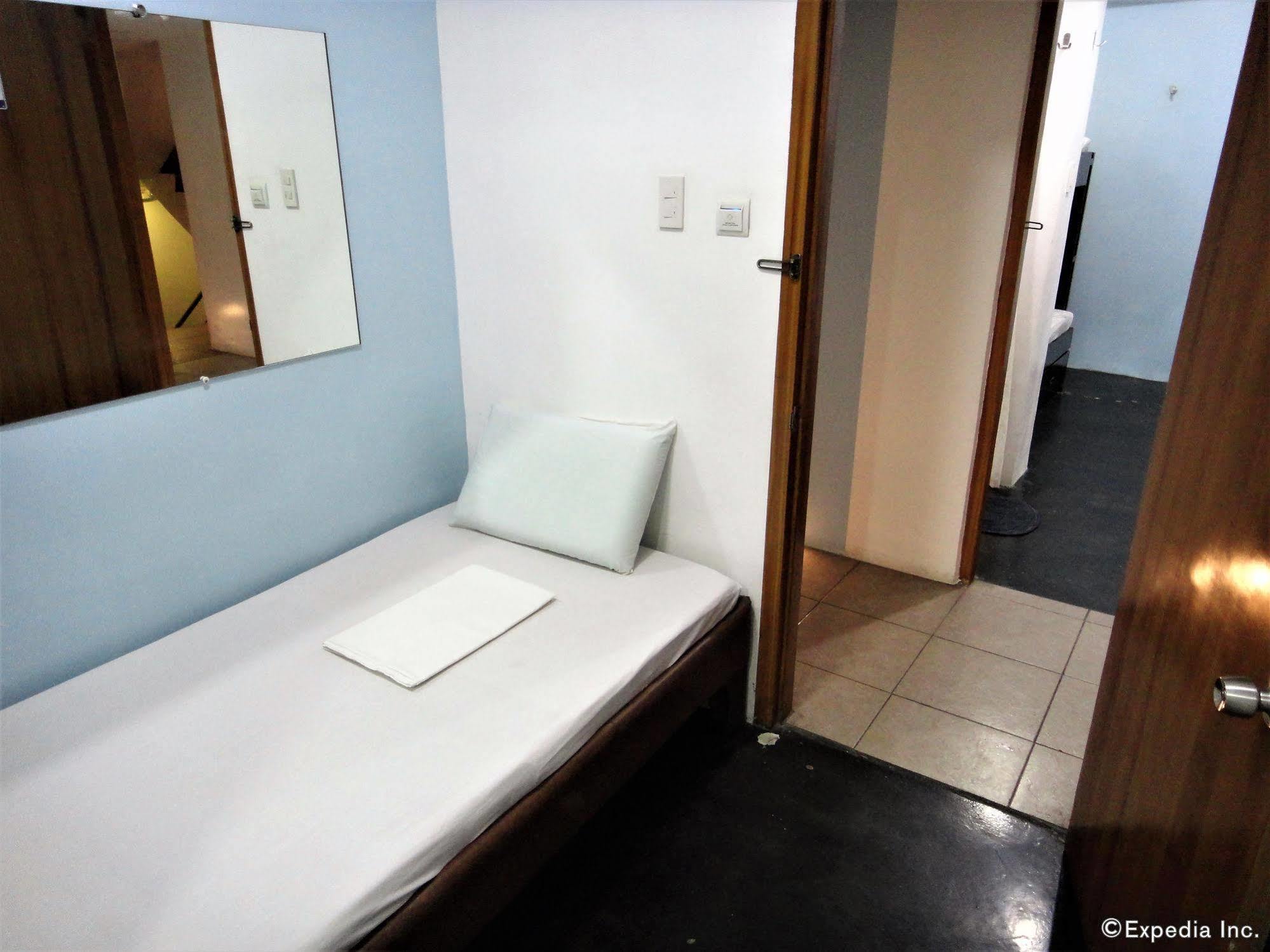G-Galyx Inn Hotel Cagayan de Oro Esterno foto